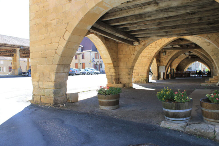 Arcades in Villefranche-du-Périgord